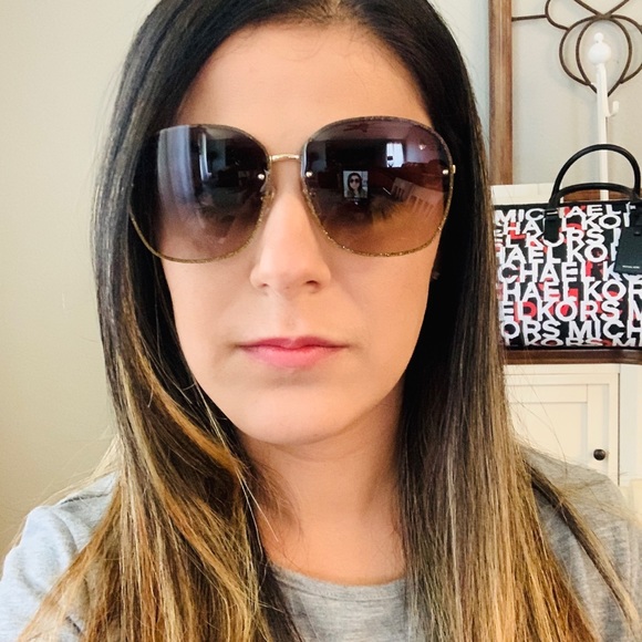 Gucci Accessories - New Gucci sunglasses 🌻